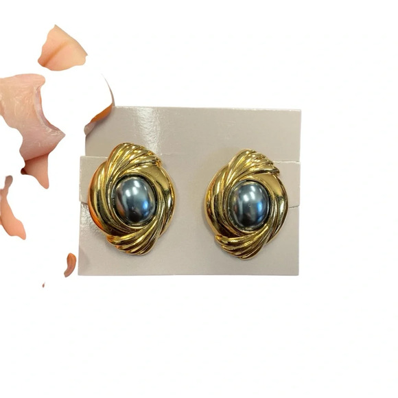 Avon Caviar Collection Elegant Gold and gray  Pearl clip Earrings NIB 1988 - Picture 1 of 6